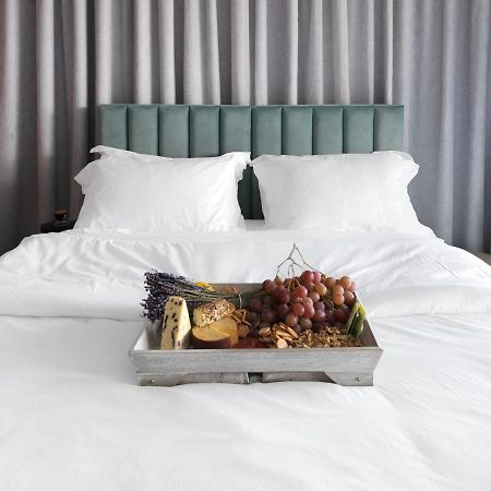 Liv Urban Suites Larnaca Luaran gambar
