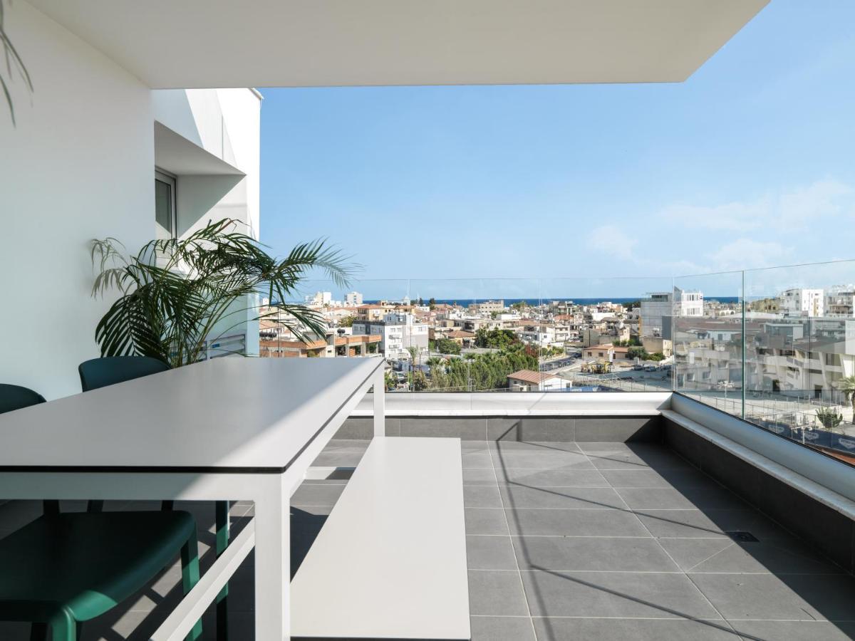 Liv Urban Suites Larnaca Luaran gambar