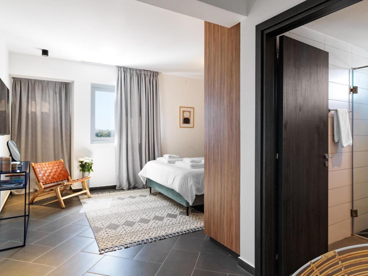 Liv Urban Suites Larnaca Luaran gambar